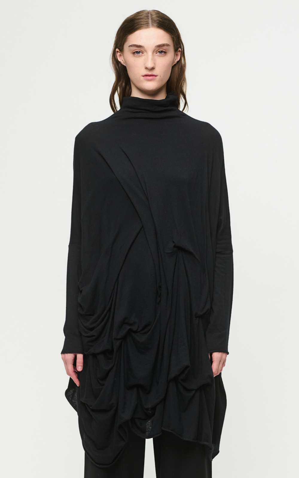 Lleve Jumper product photo.