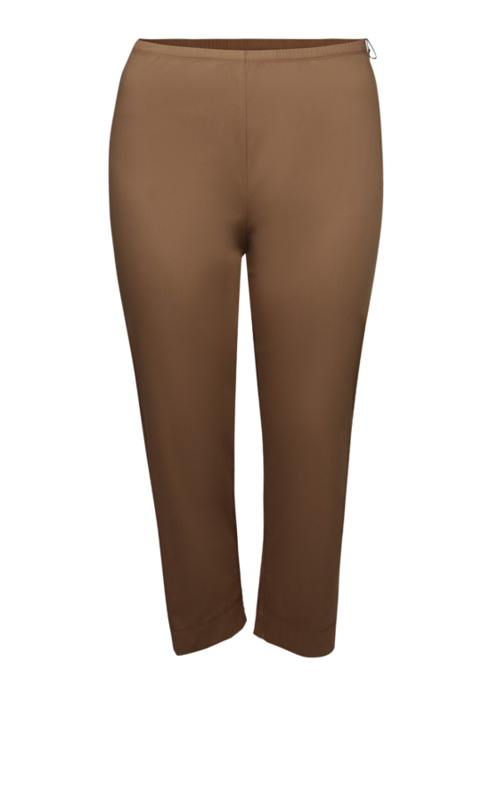 Cropped Pant product photo.