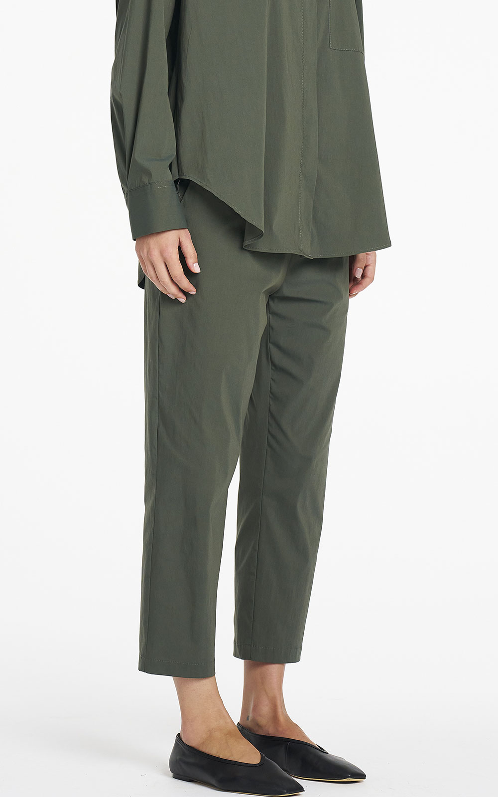 Nomad Pant product photo.
