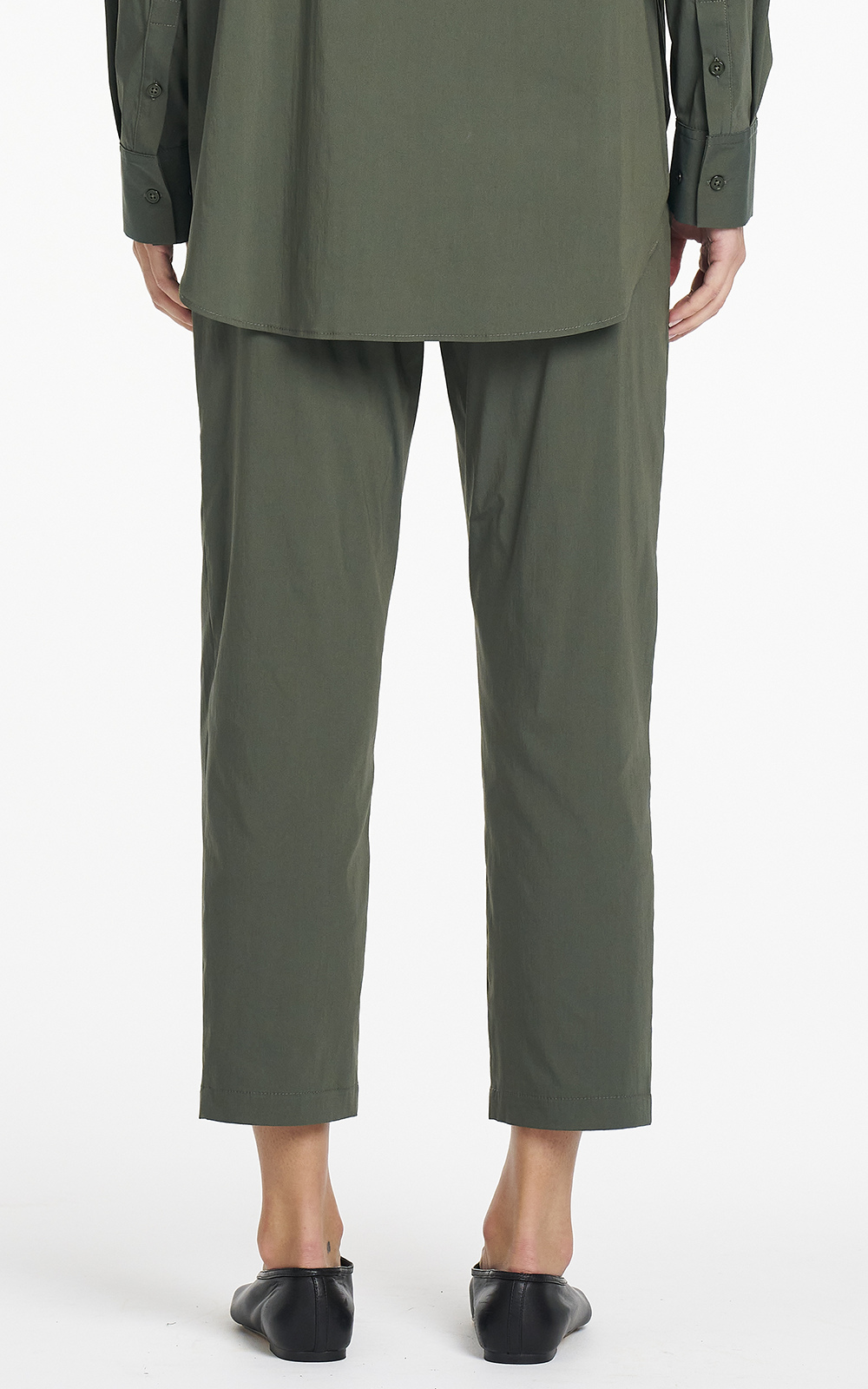 Nomad Pant product photo.