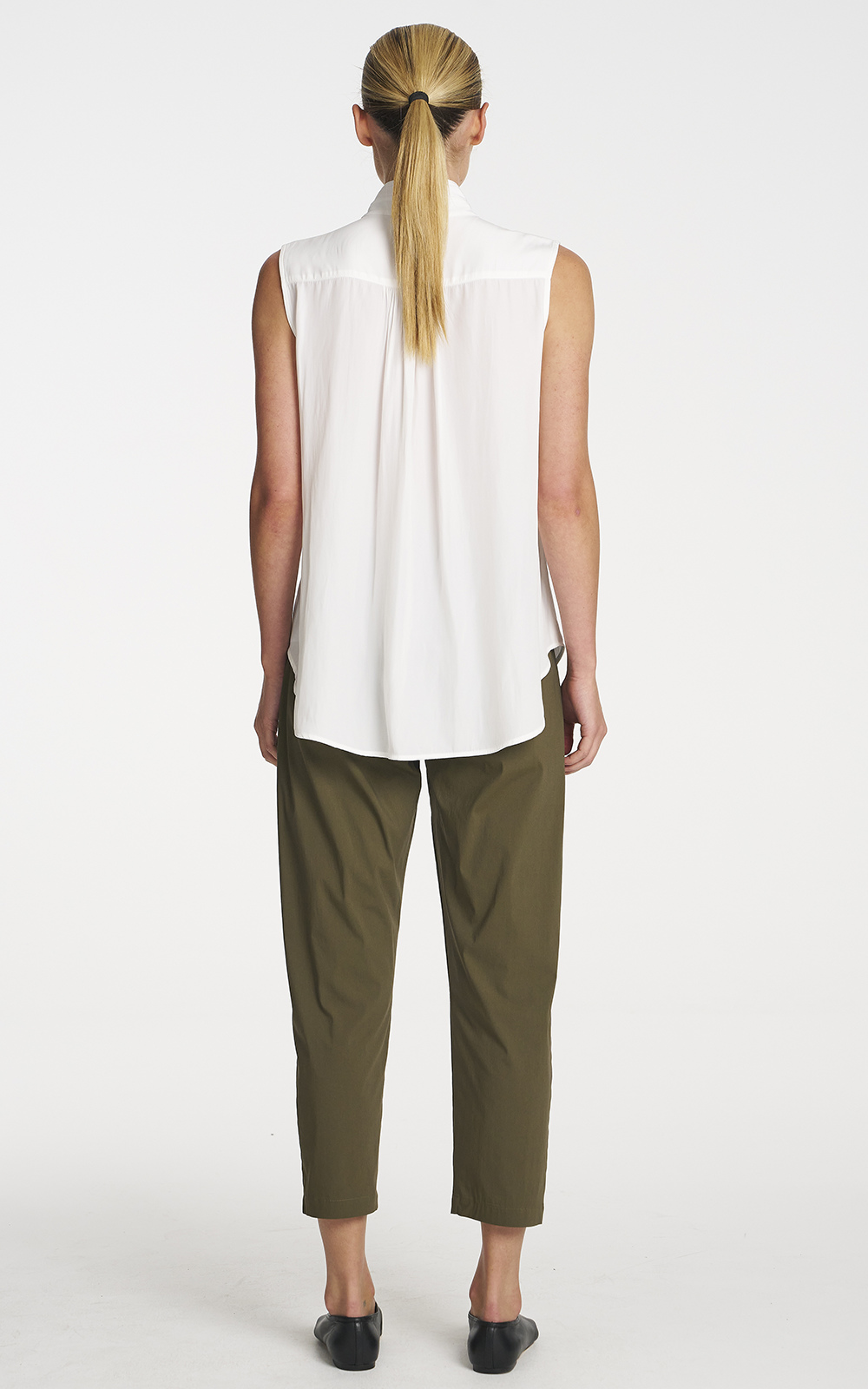 Nomad Pant product photo.