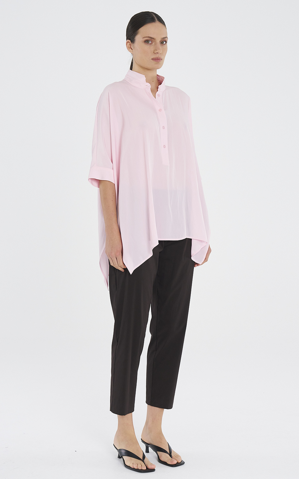 Nomad Pant product photo.