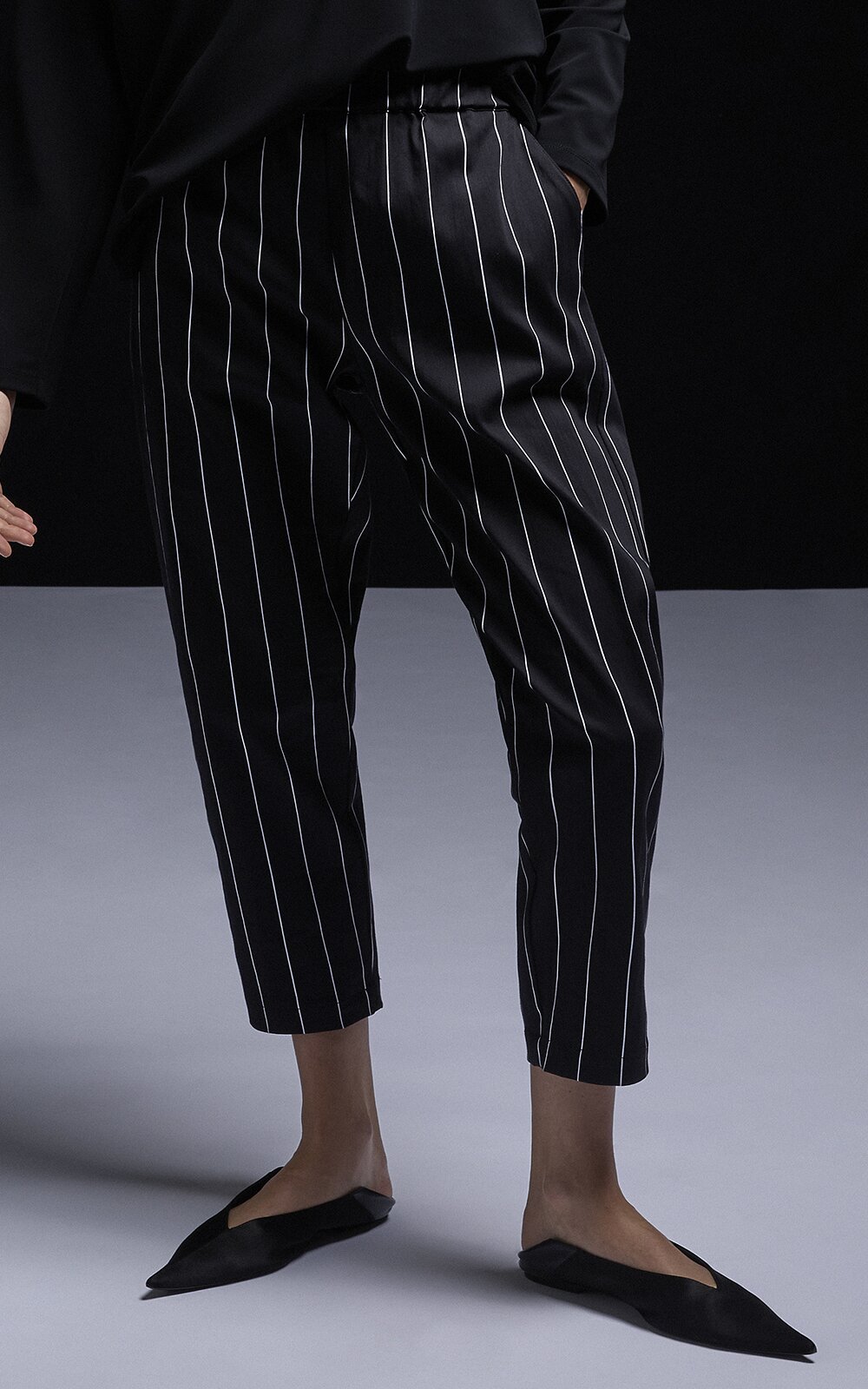 Nomad Pant product photo.