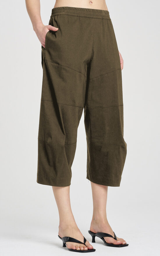 Cropped Tuscan Pant  product photo.