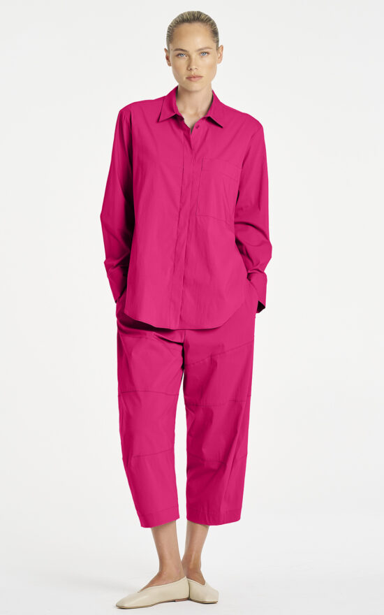 Cropped  Tuscan Pant product photo.