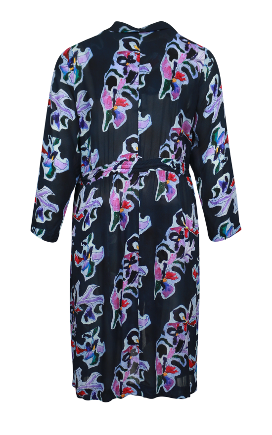 Trench Printed Duster product photo.