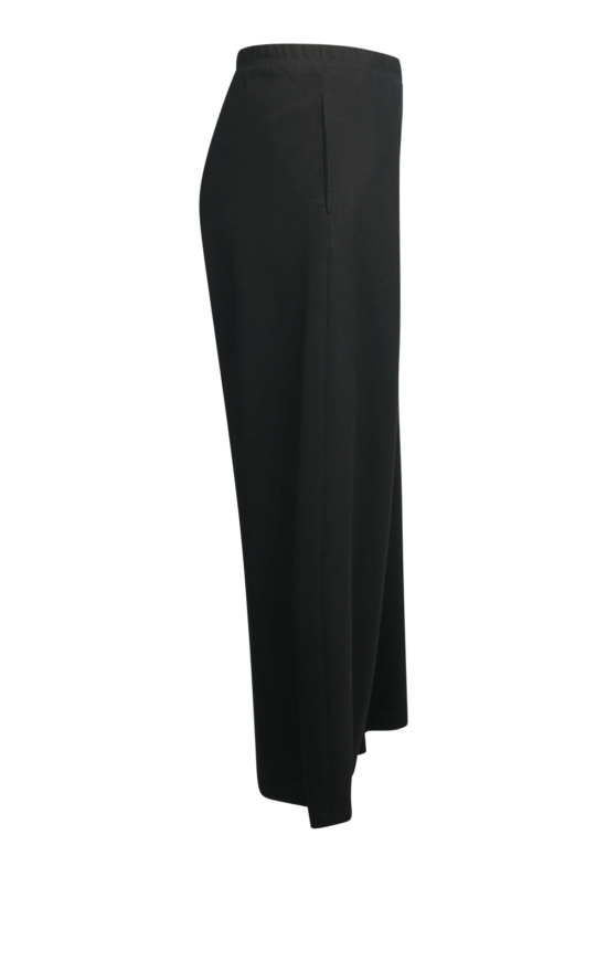 Studio Pant product photo.