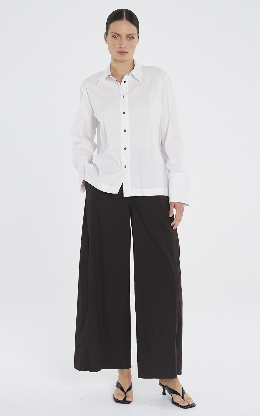 Wide Cross Pant product photo.