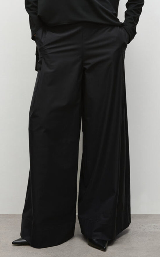 Vent Pant product photo.