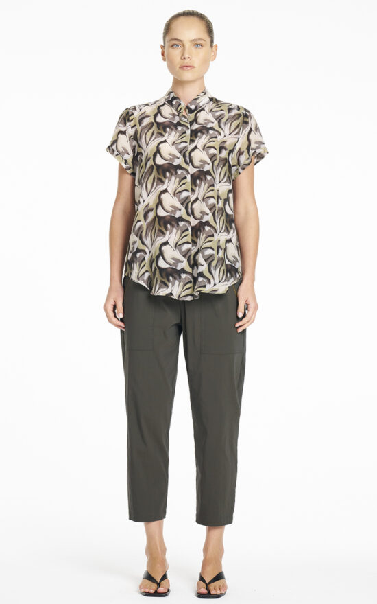 Zip Tapered Pant product photo.
