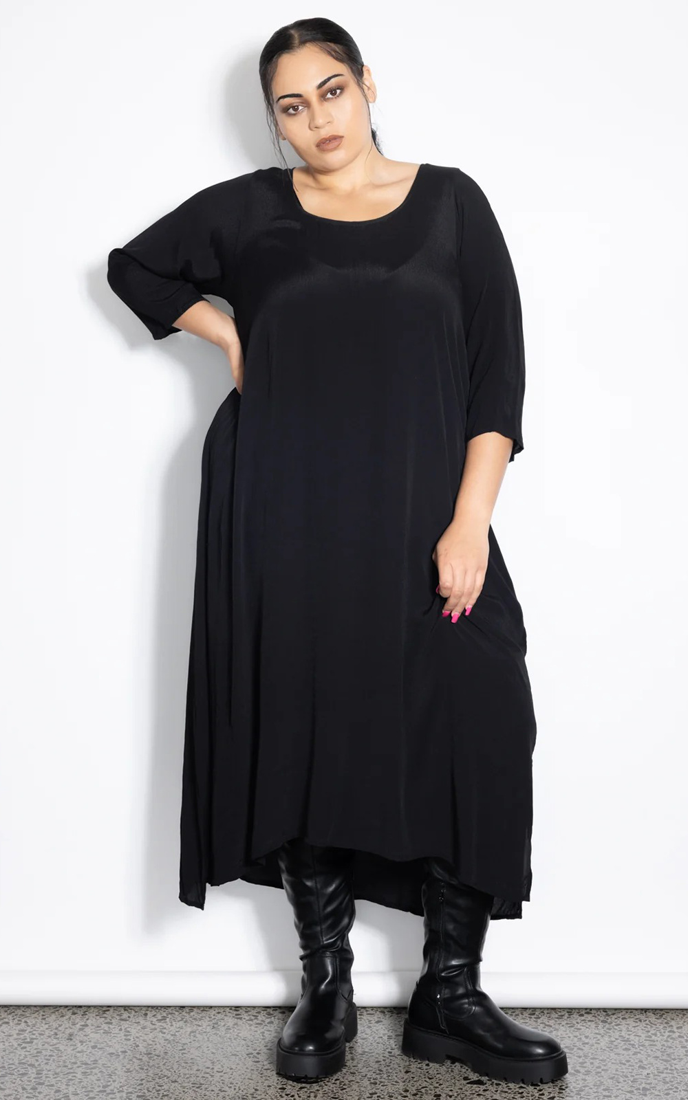Florence Dress product photo.