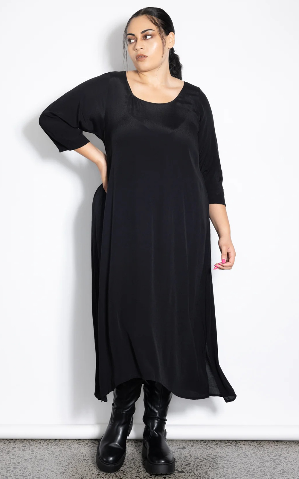 Florence Dress product photo.
