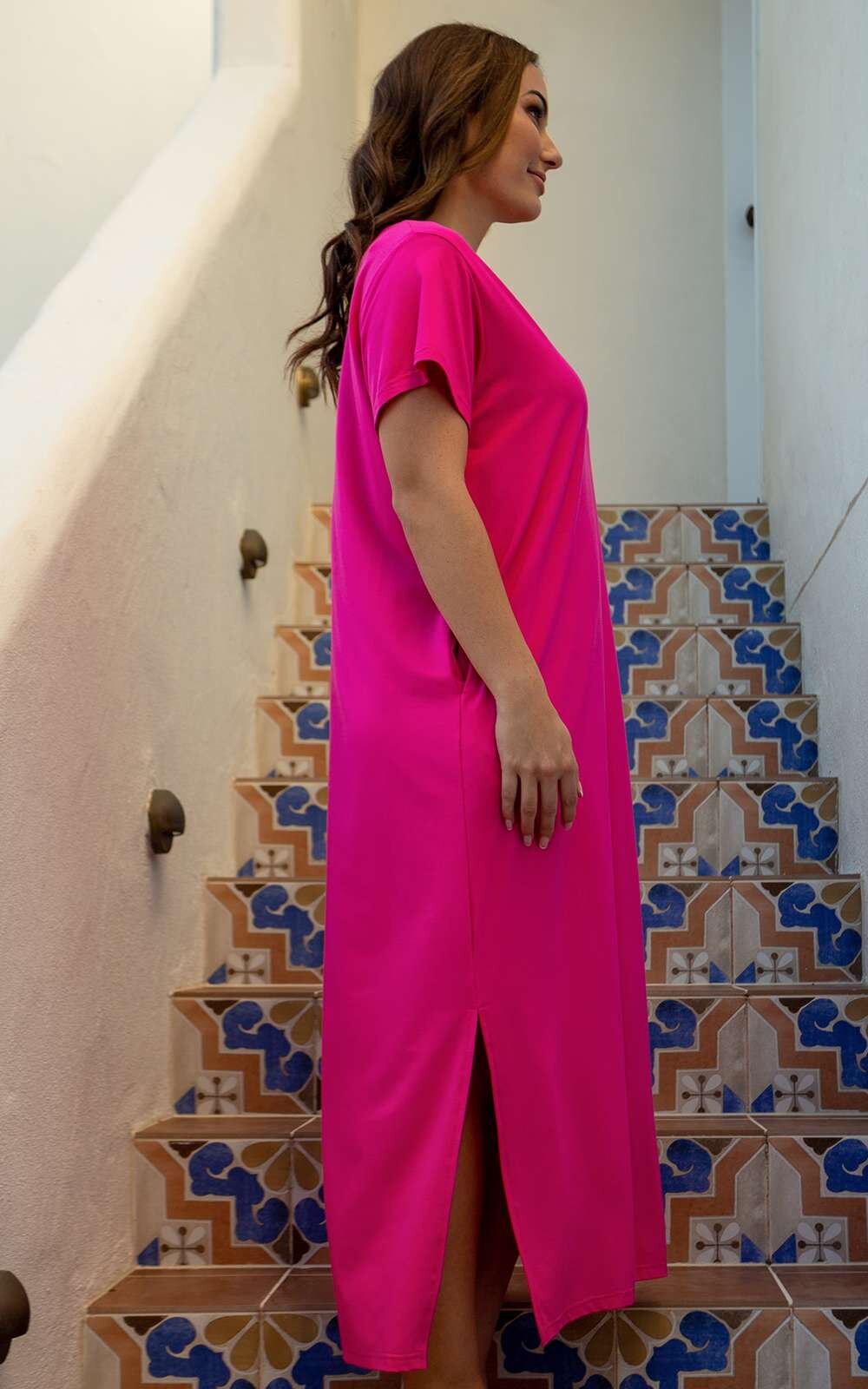 T-Shirt Maxi Dress product photo.