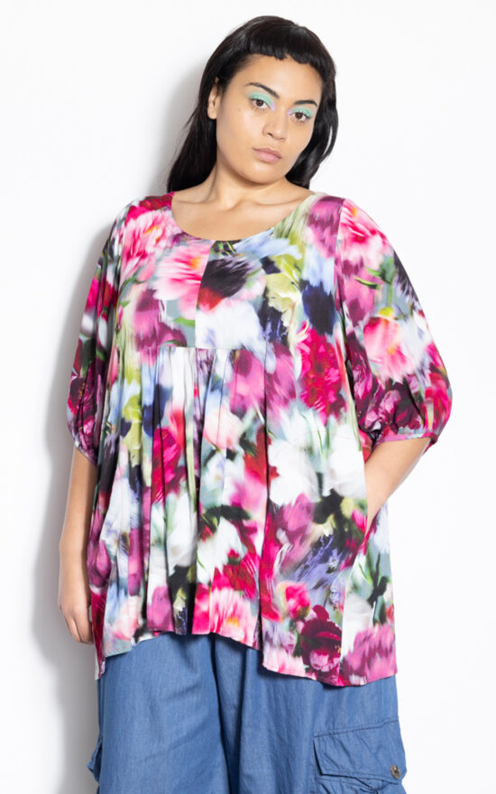 Taylor Top  product photo.