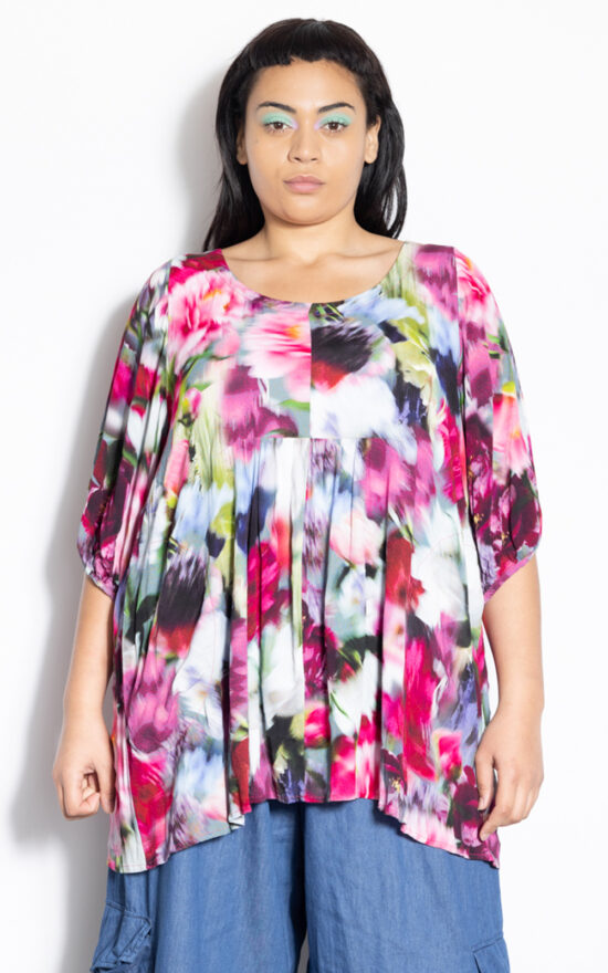 Taylor Top  product photo.
