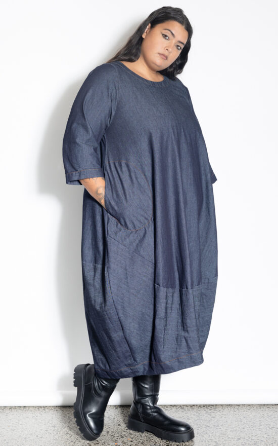 Elsey Dress product photo.