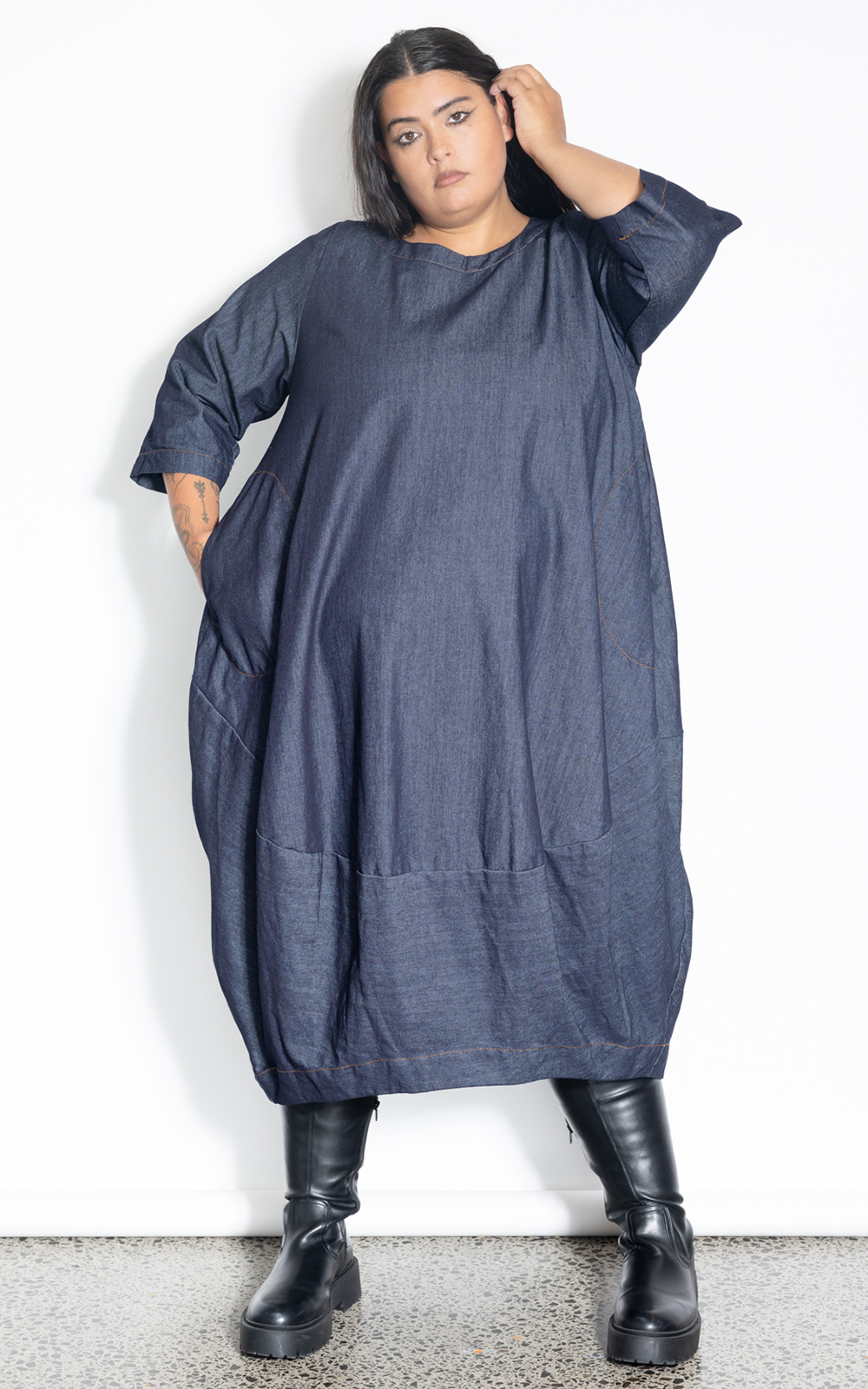 Elsey Dress product photo.