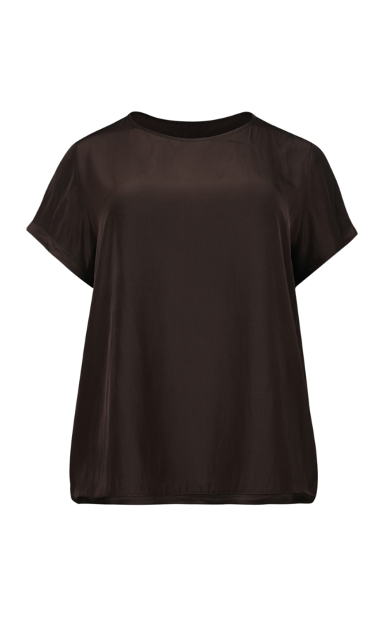 Travel T product photo.
