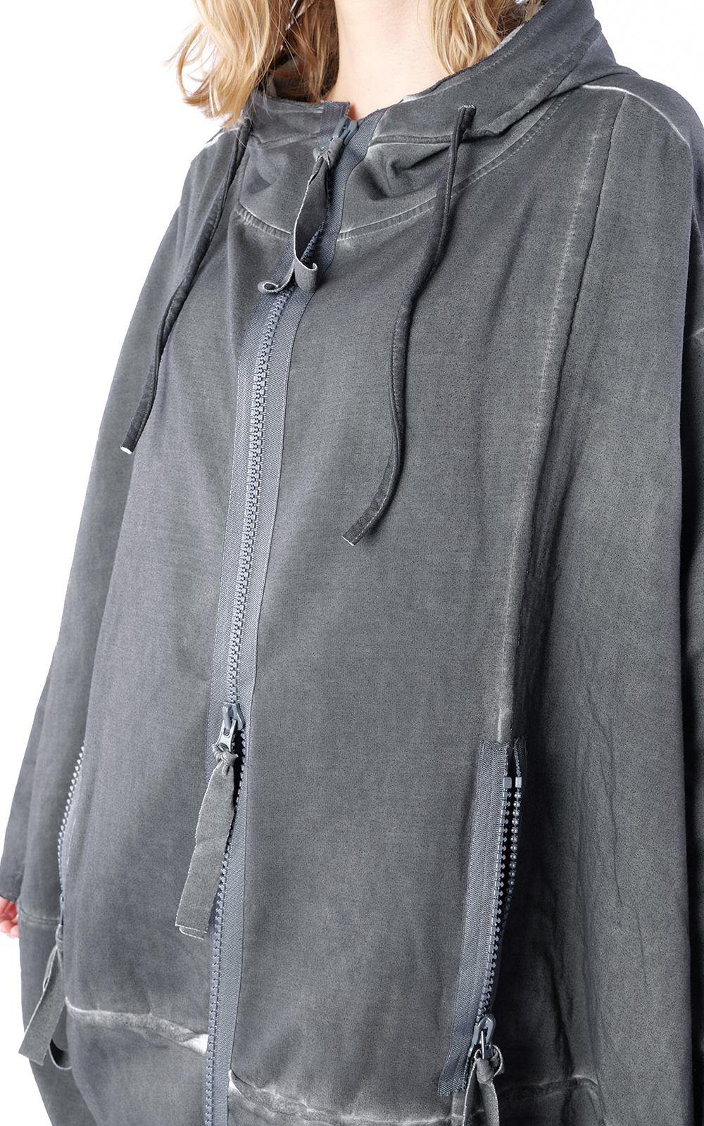 Kapan Zip Hooded Jacket product photo.