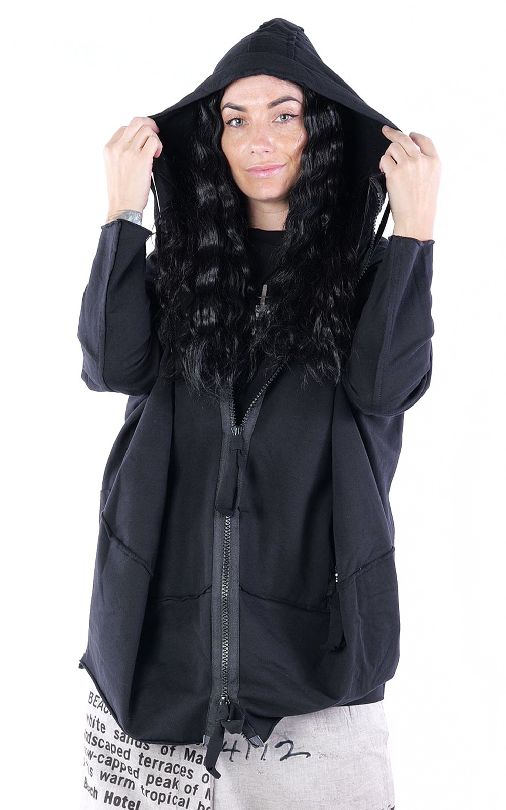 Kapan Zip Hooded Jacket product photo.