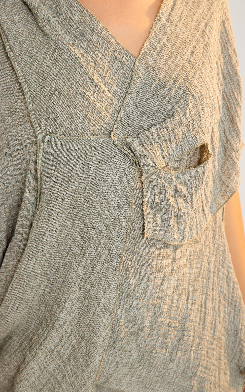 Antalya Intricacy Top  product photo.