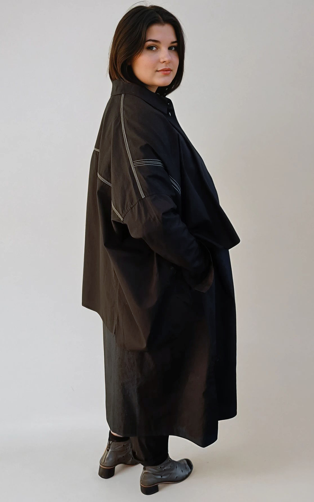 Kutani Stitch Shirt product photo.