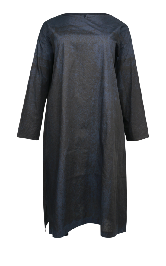 Aohagi Dress product photo.