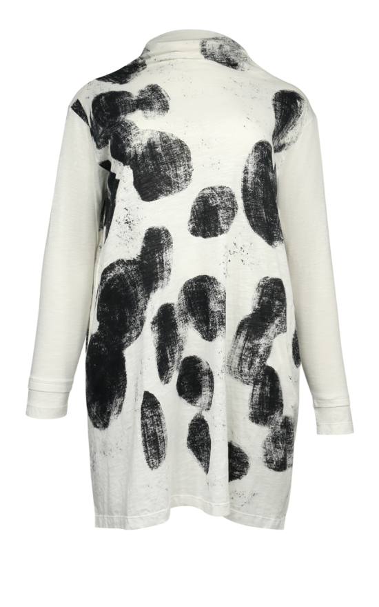 Akazu Shino Tunic product photo.