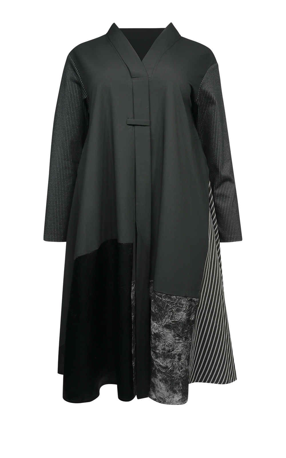 Hakusan Dress product photo.