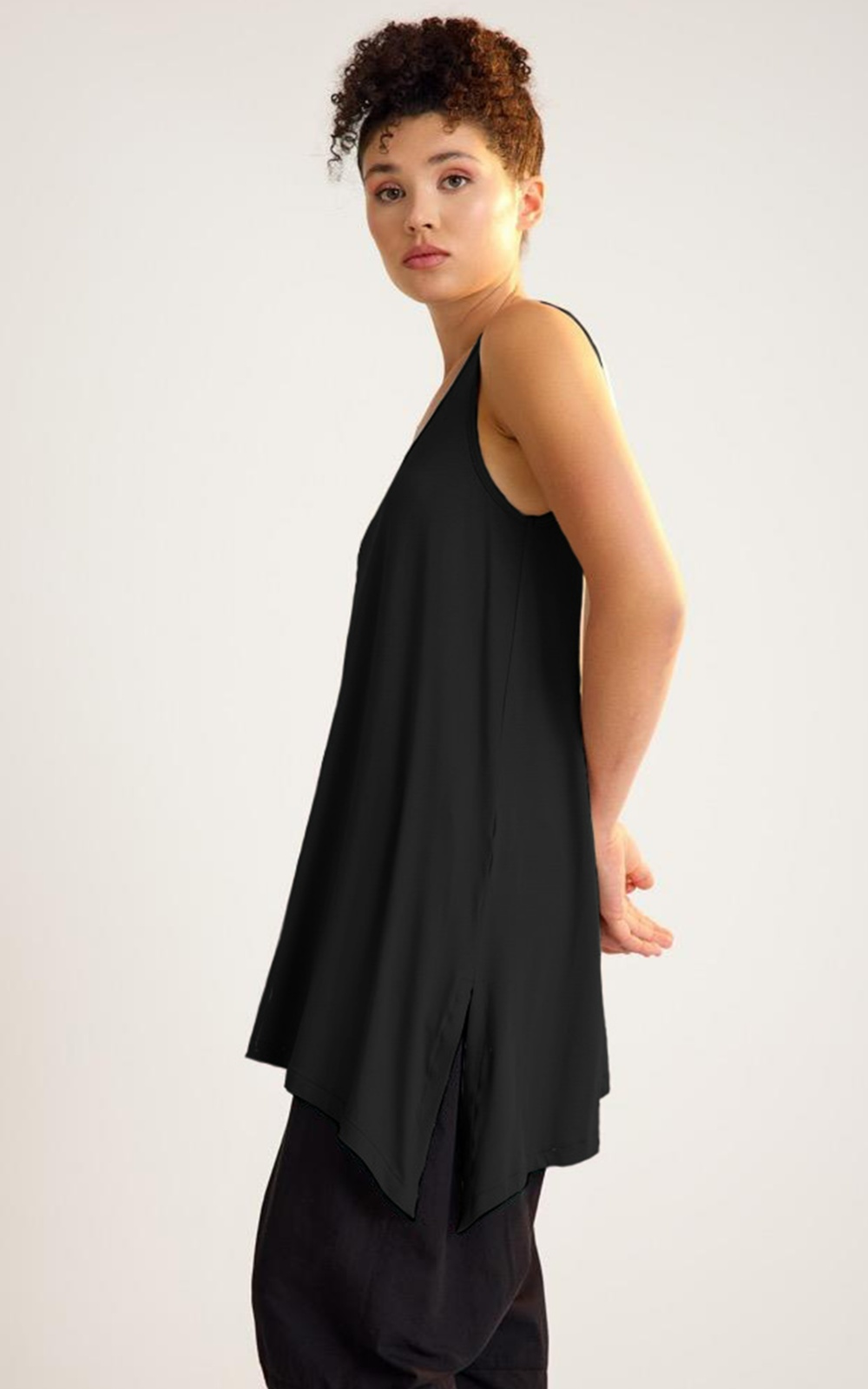 Cappadocia Layer Singlet product photo.