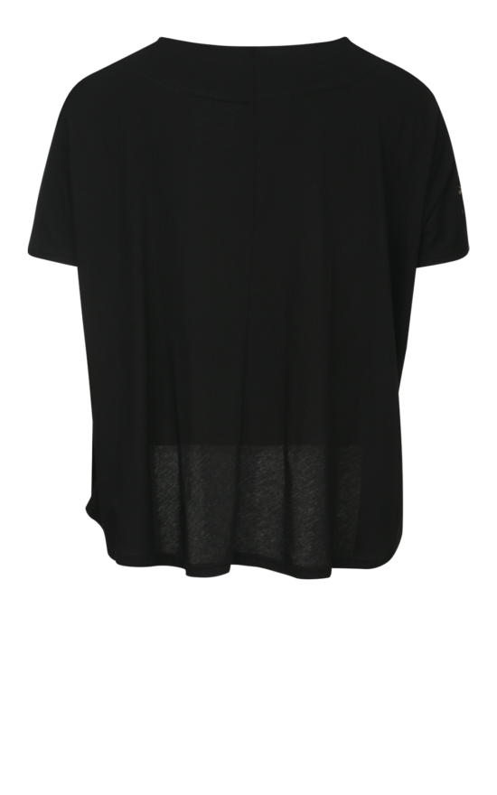 Uji Whisper Tee product photo.