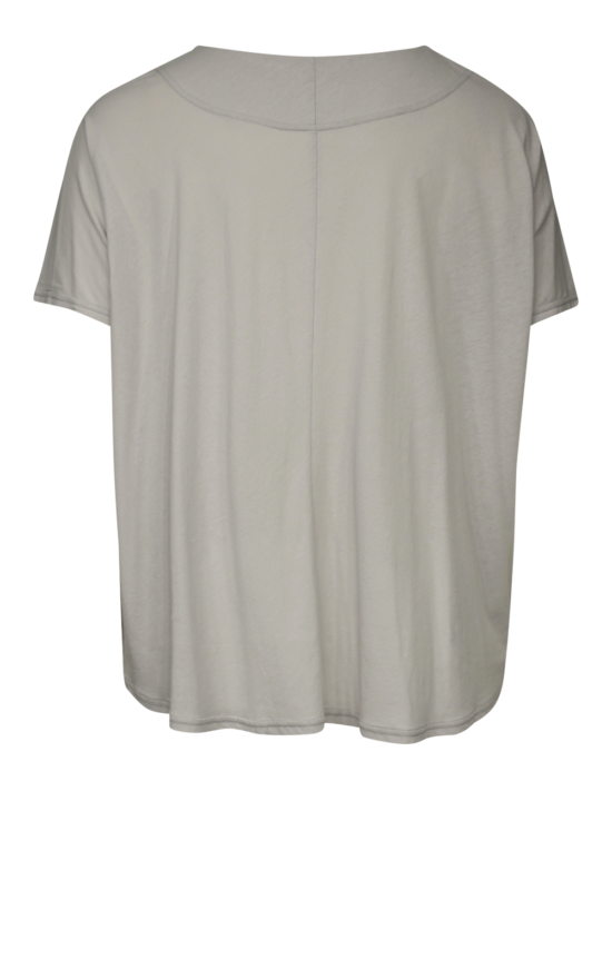 Uji Whisper Tee product photo.