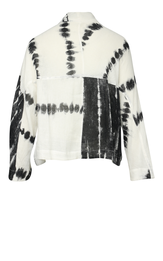 Gifu Dye Jacket product photo.