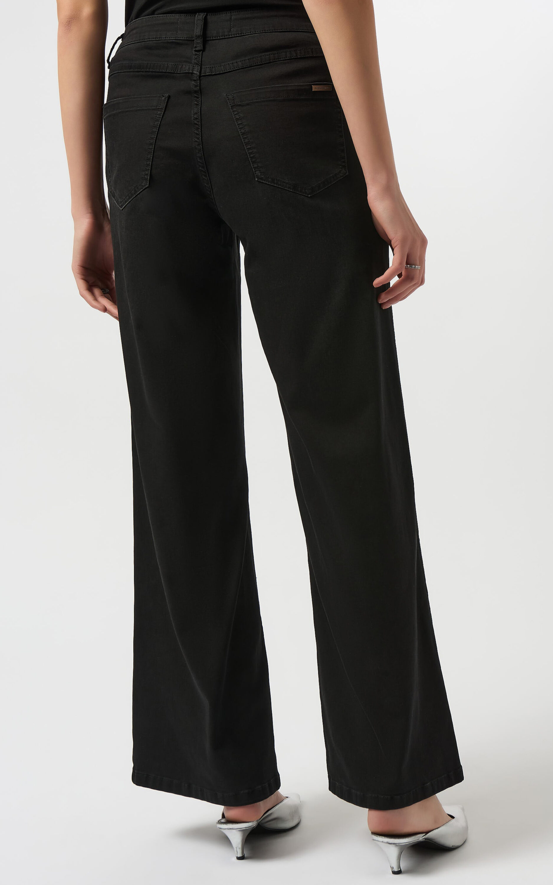Goldie Wide Leg Jeans product photo.