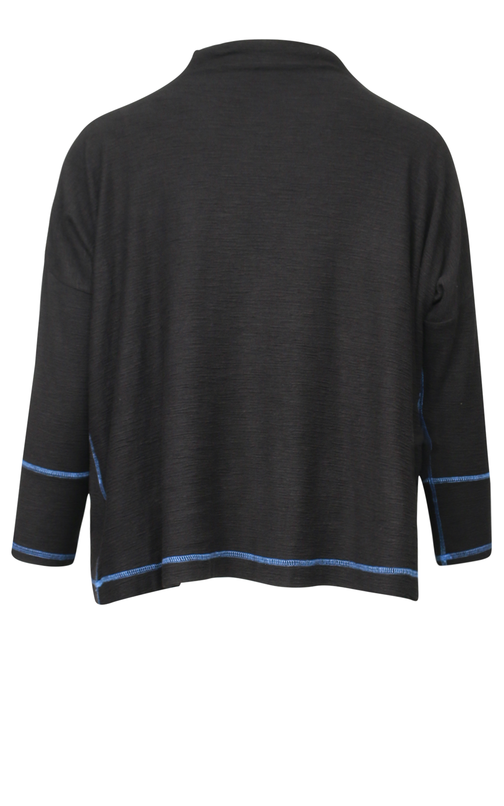 Yayoi Pullover product photo.