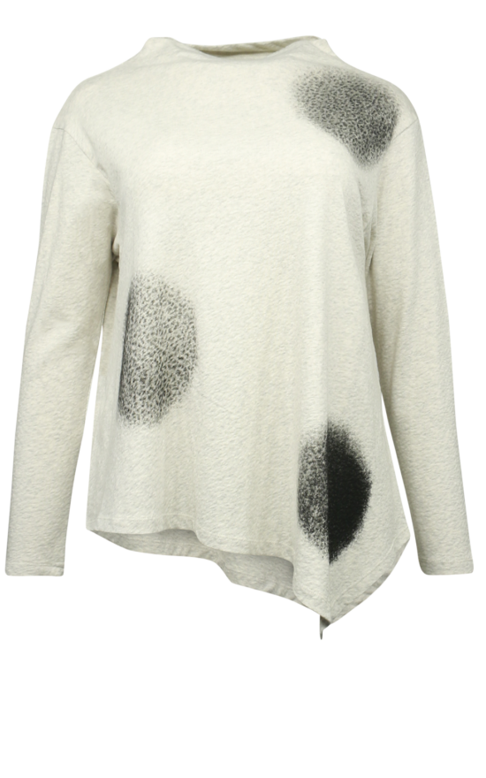 Sotatsu Pullover product photo.