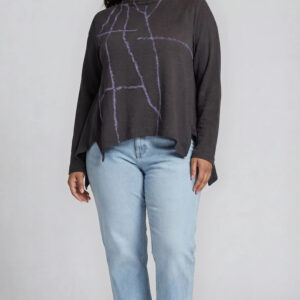 Yasuo Pullover