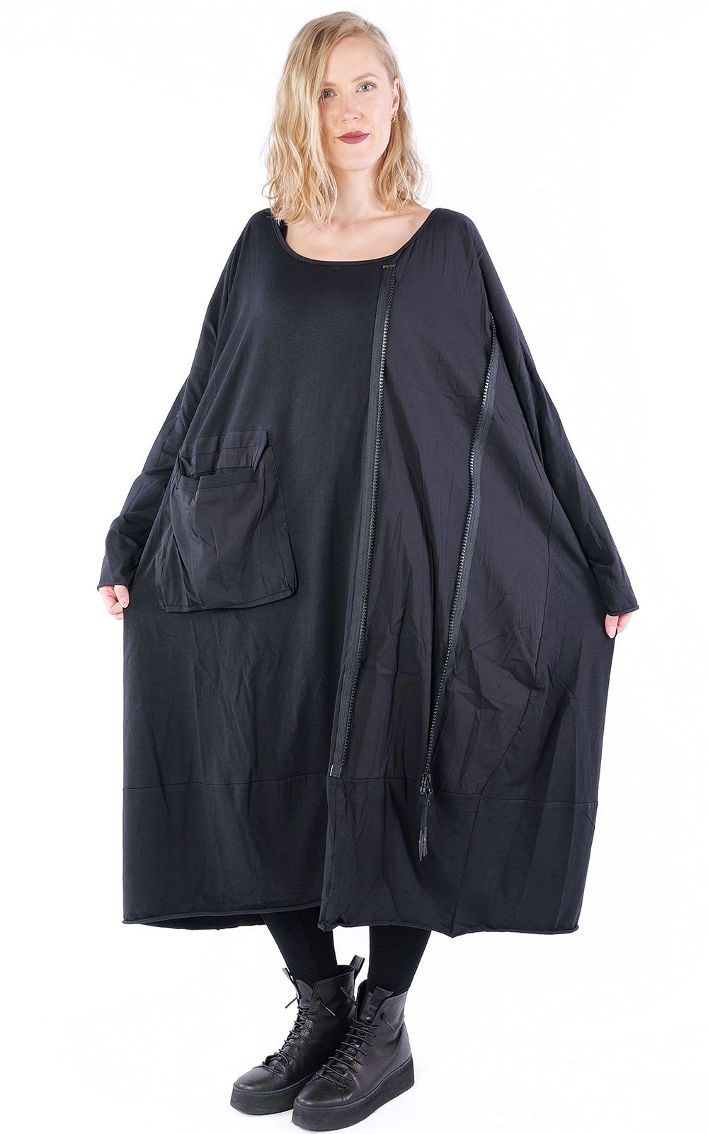 Galata Relaxed Dress product photo.