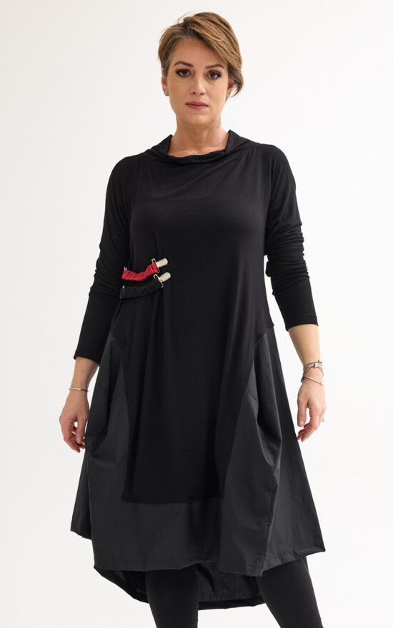 Sivas Capture Dress product photo.