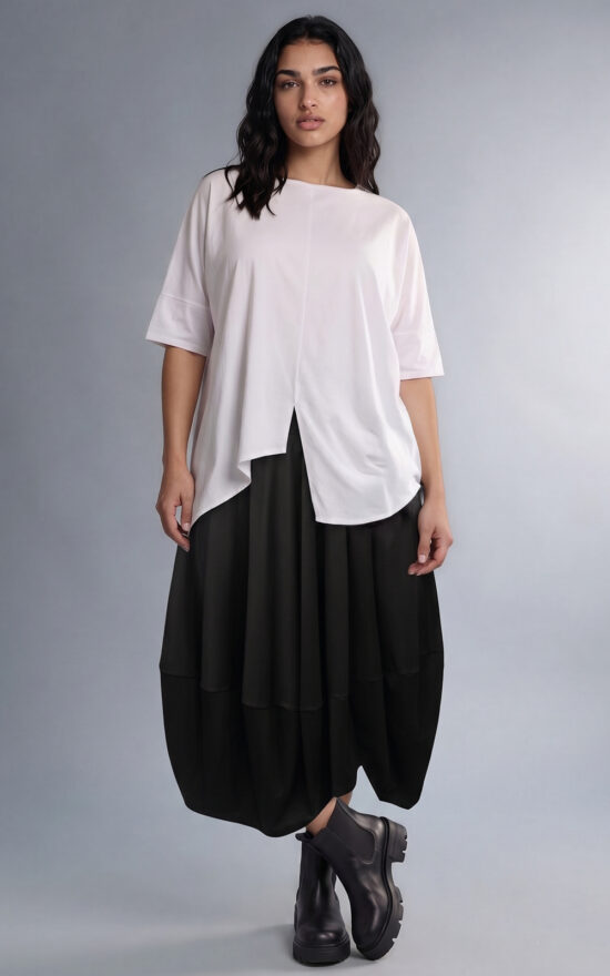 Asperitas Skirt product photo.