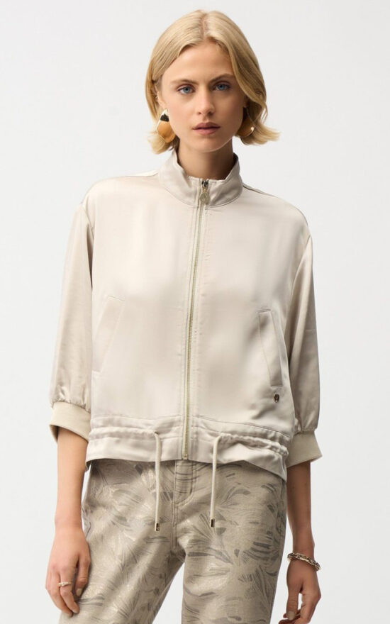 Jacket product photo.