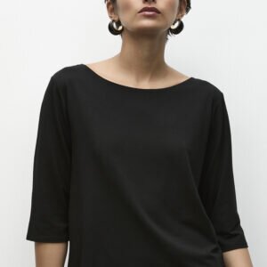 Relaxed Boat Neck