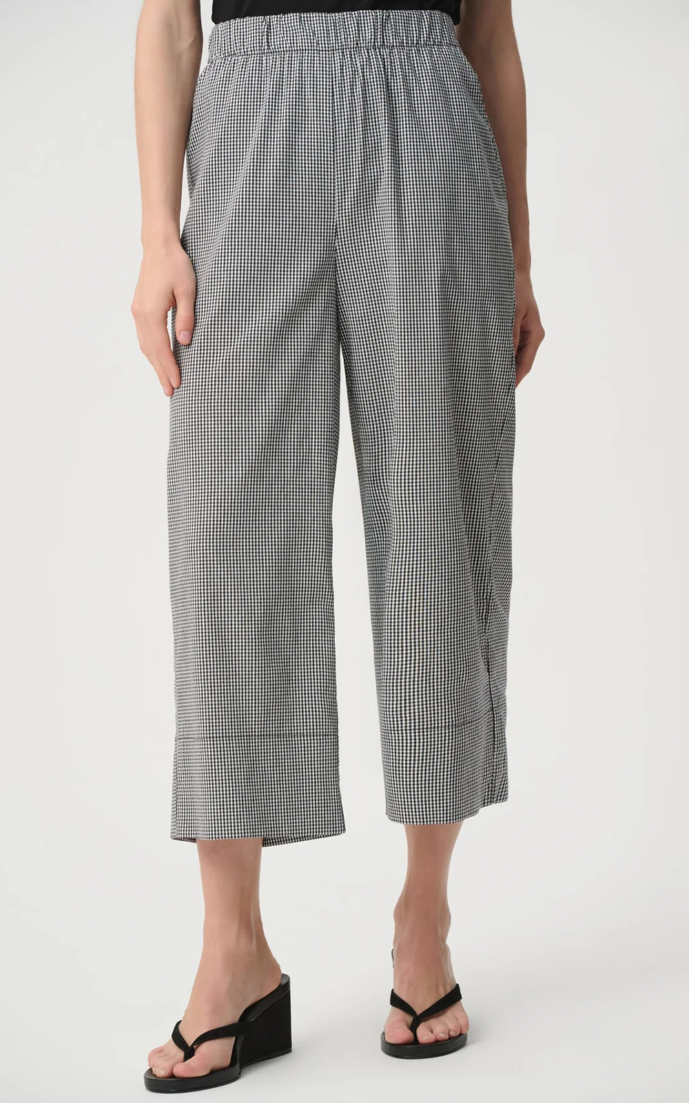 Gingham Elastic Waist Culotte product photo.