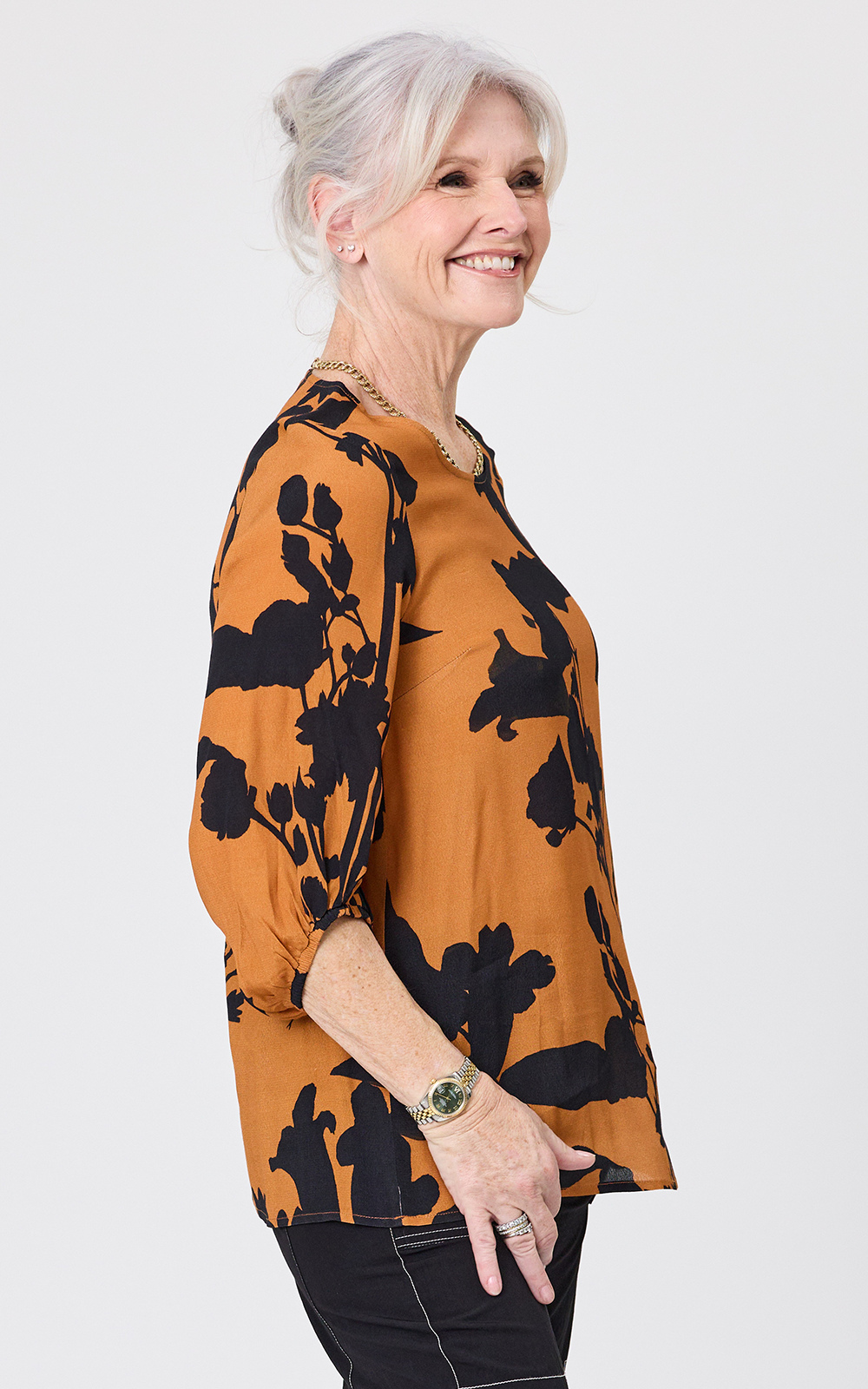 Annette Top  product photo.