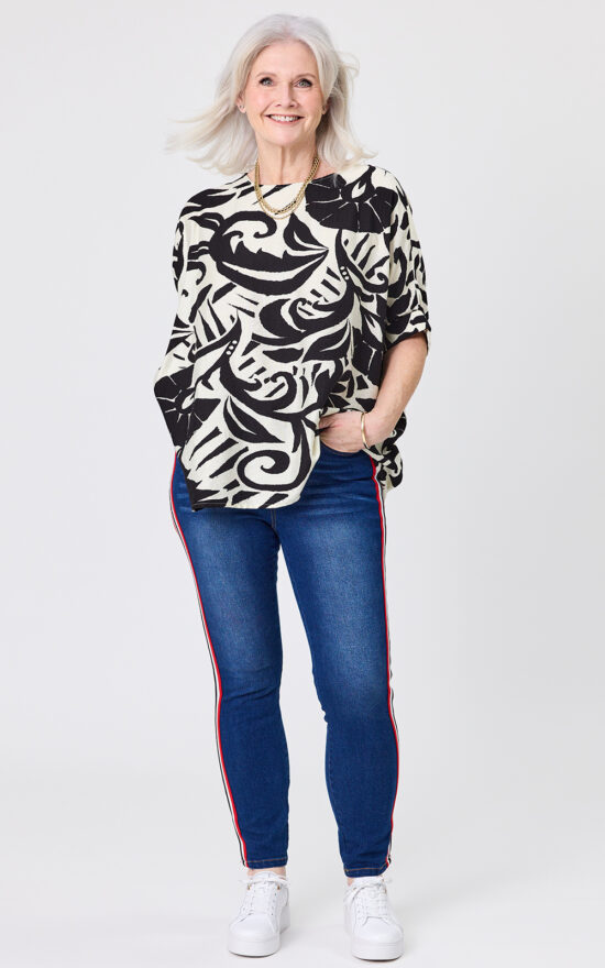 Nora Top  product photo.