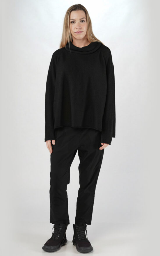 Rose Pullover product photo.