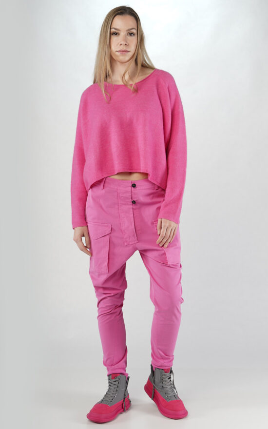 Lily Crew Neck Pullover product photo.