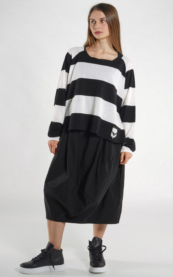 Lagoon Cropped Jumper product photo.