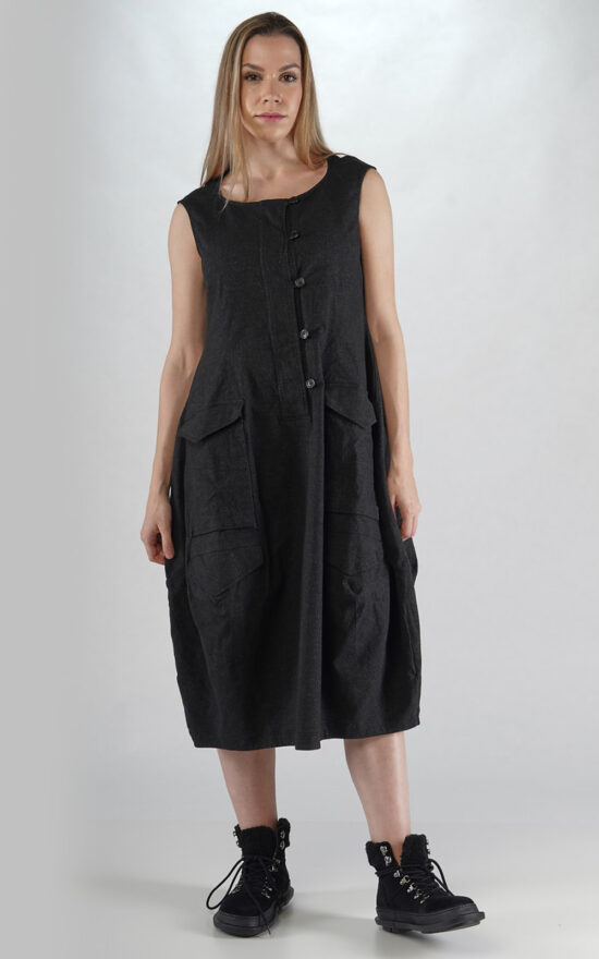 Iris Sleeveless Dress product photo.