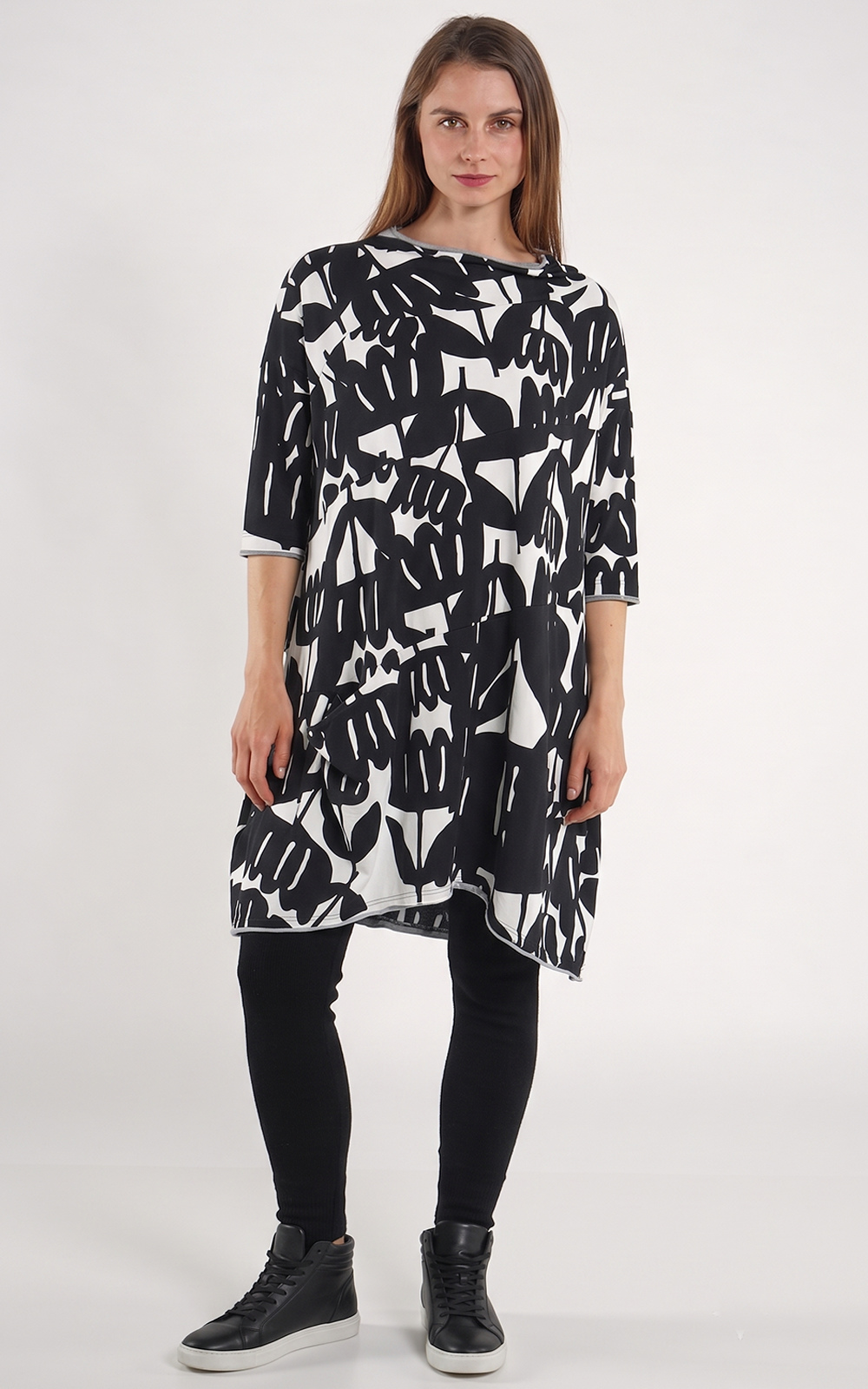 Reef Dress product photo.